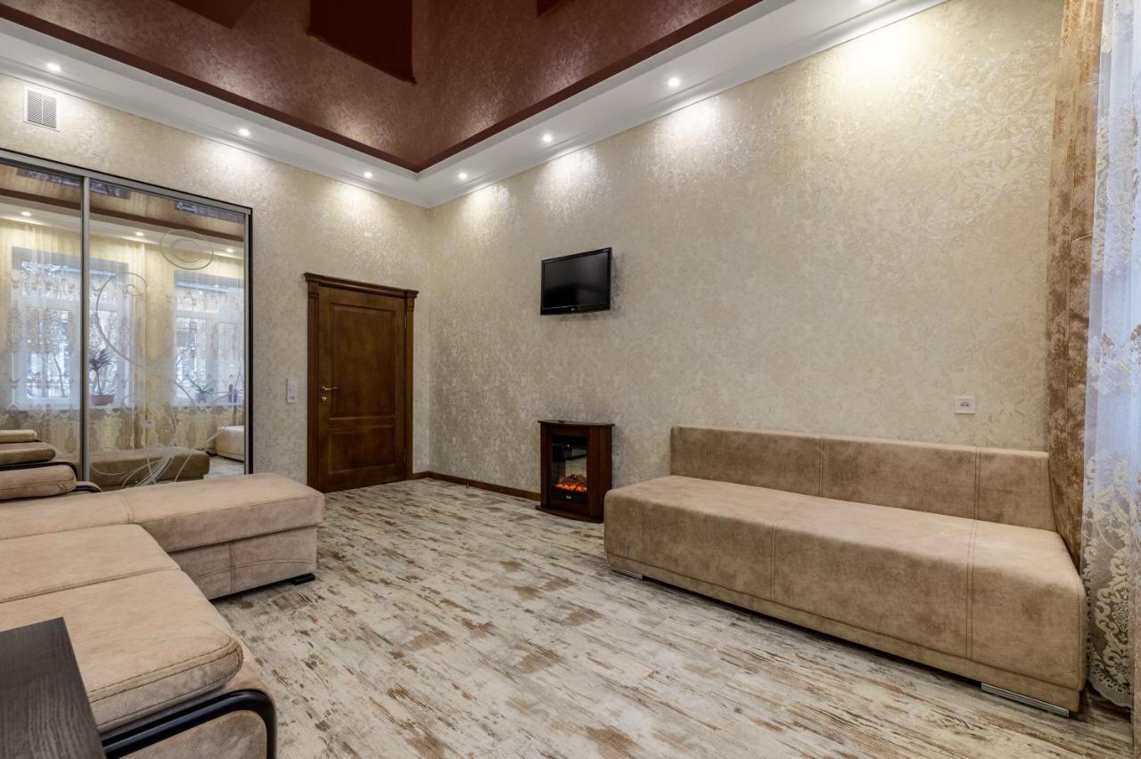 Noviy Svit 4 Apartments Lviv Exterior photo